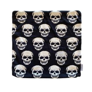Storehouse Skull Pillowcase Square Sweater Black White Silver Skeleton Case